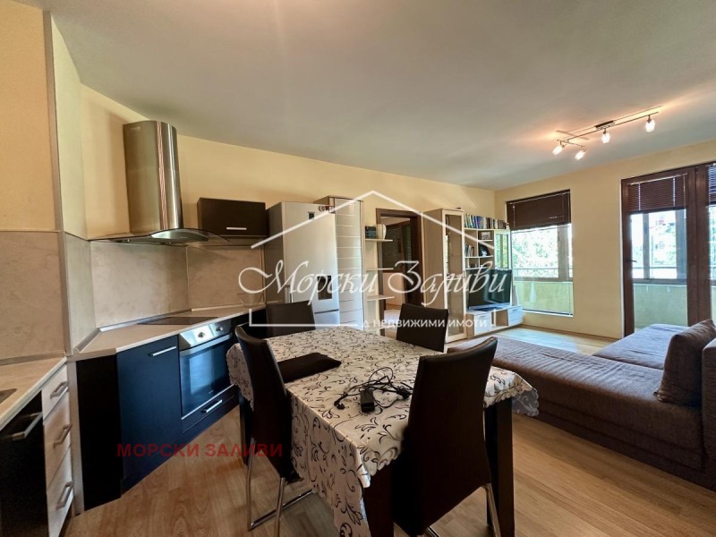 Till salu  2 sovrum Burgas , Vazrajdane , 88 kvm | 64205021