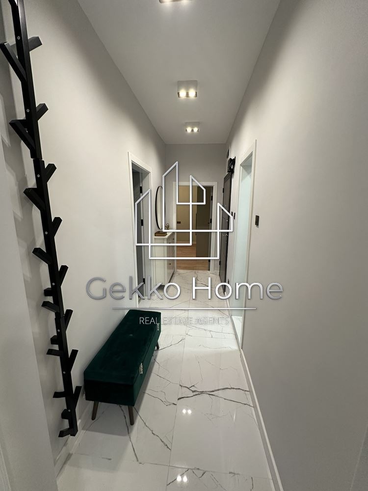 Продава  3-стаен град Варна , Център , 130 кв.м | 38868698 - изображение [5]