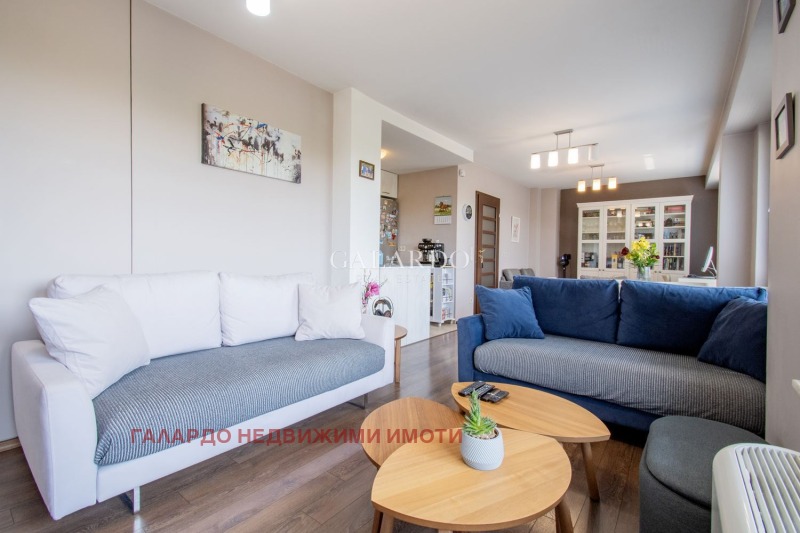 Till salu  3 sovrum Sofia , Lozenec , 174 kvm | 86040650