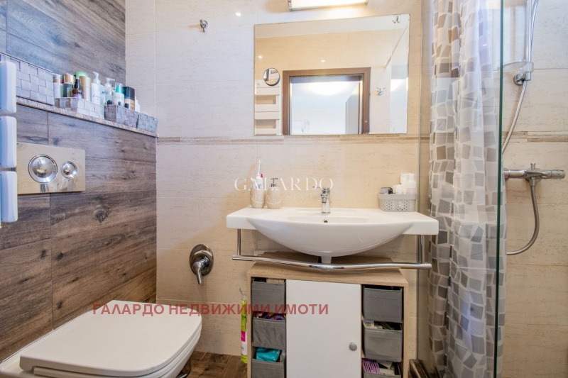 Till salu  3 sovrum Sofia , Lozenec , 174 kvm | 86040650 - bild [15]