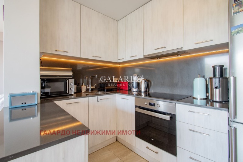 Till salu  3 sovrum Sofia , Lozenec , 174 kvm | 86040650 - bild [8]