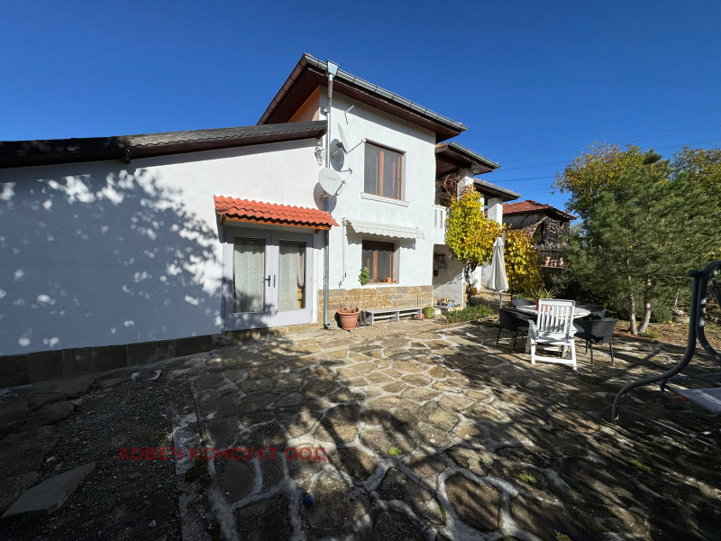 Продава КЪЩА, с. Хлевене, област Ловеч, снимка 4 - Къщи - 52194081
