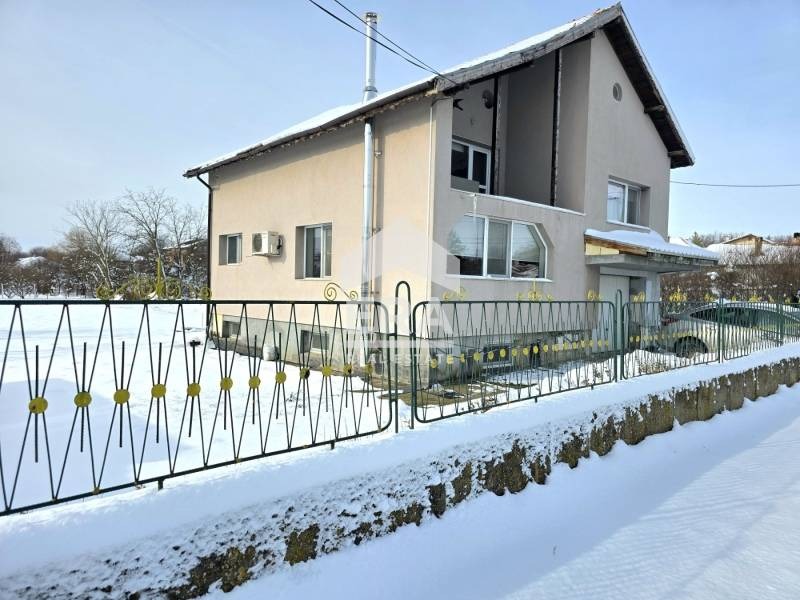 Продава КЪЩА, с. Червена вода, област Русе, снимка 11 - Къщи - 54555316