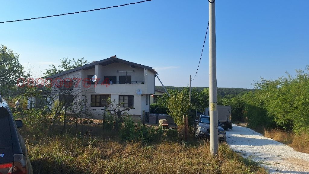 Продава КЪЩА, с. Яребична, област Варна, снимка 2 - Къщи - 53658825