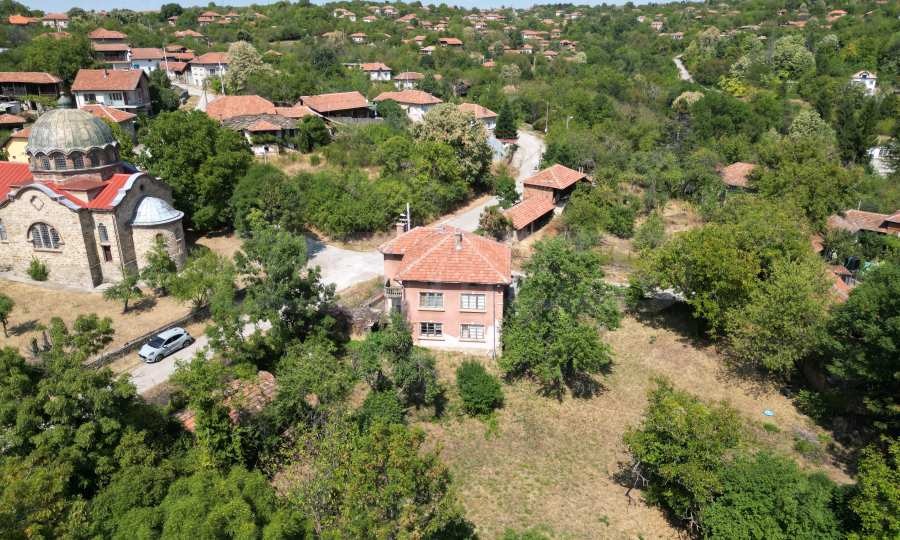Продава КЪЩА, с. Ловнидол, област Габрово