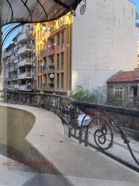 Продажба на четеристайни апартаменти в град Пловдив — страница 3 - изображение 1 