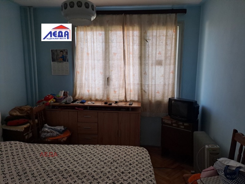 In vendita  2 camere da letto Pleven , 9-ti kvartal , 100 mq | 81195732 - Immagine [14]