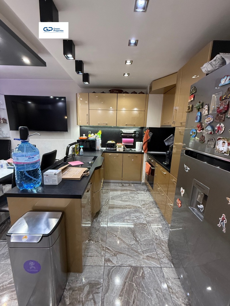 Te koop  2 slaapkamers Sofia , Reduta , 97 m² | 26992606 - afbeelding [7]