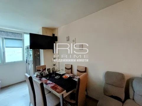 Продава 3-СТАЕН, гр. Шумен, Тракия, снимка 2 - Апартаменти - 55830098