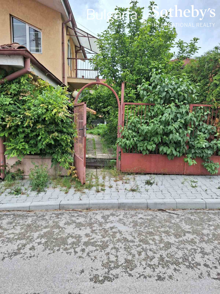 Na prodej  Dům Sofia , German , 300 m2 | 95025559 - obraz [8]