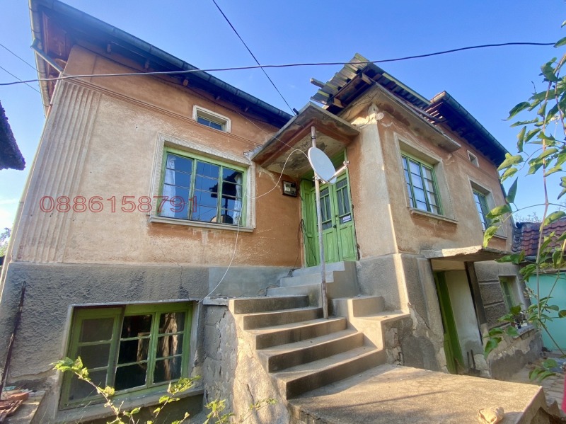 Продава КЪЩА, с. Горно Белево, област Стара Загора, снимка 2 - Къщи - 52782593