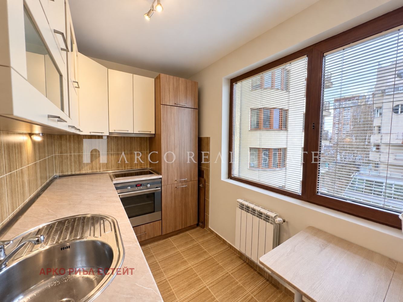 Продава 2-СТАЕН, гр. София, Център, снимка 6 - Апартаменти - 56739065