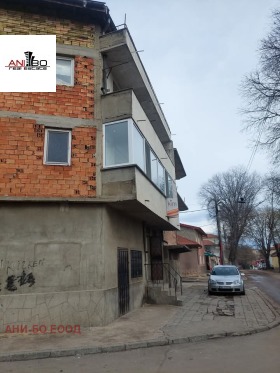 Huis Kolchozen pazar, Varna 15