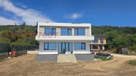 Продава  Къща, град Варна