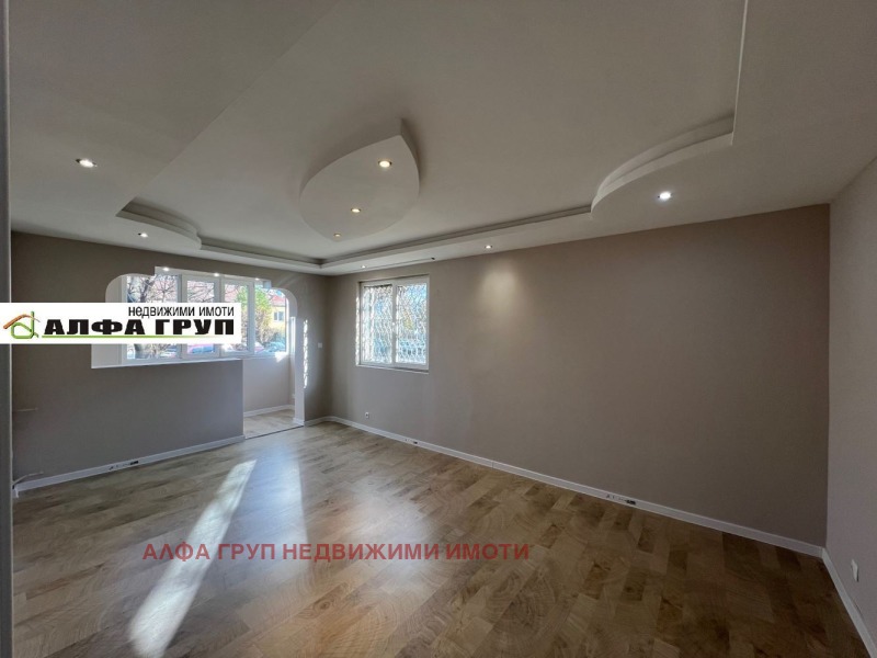 Продава 1-СТАЕН, гр. София, Света Троица, снимка 3 - Апартаменти - 53410853