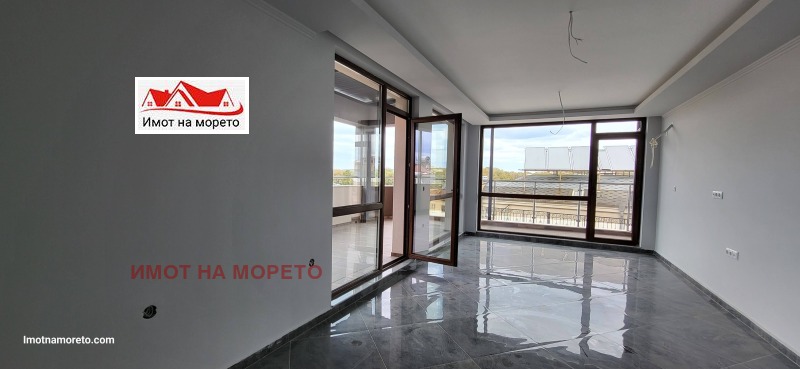 Na sprzedaż  1 sypialnia region Burgas , Kiten , 140 mkw | 75793471 - obraz [2]