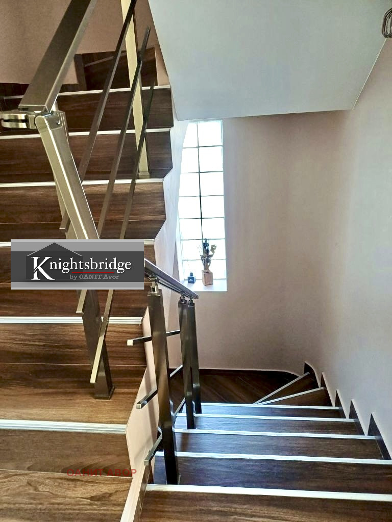 Na prodej  Dům Sofia , Kokaljane , 260 m2 | 96957448 - obraz [14]