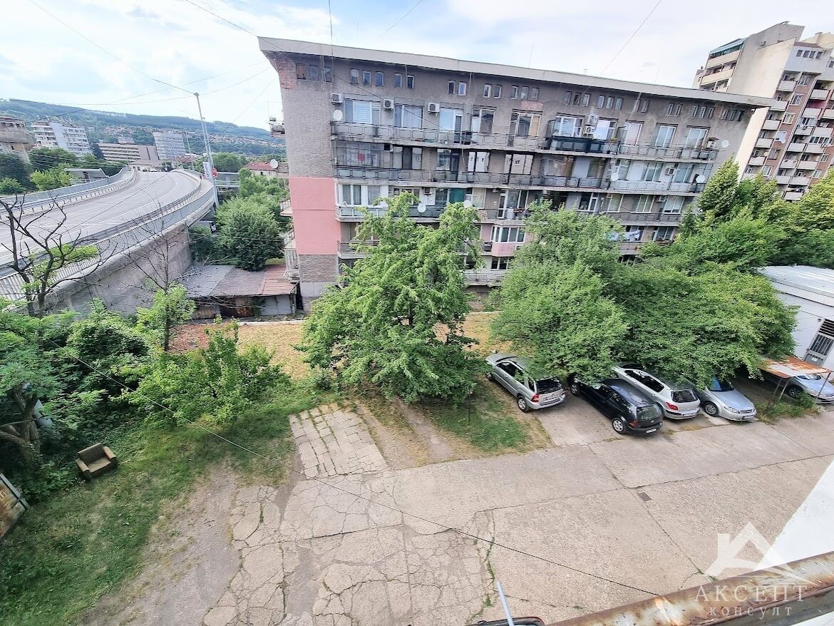 Продава 4-СТАЕН, гр. Перник, Център, снимка 15 - Апартаменти - 55012686