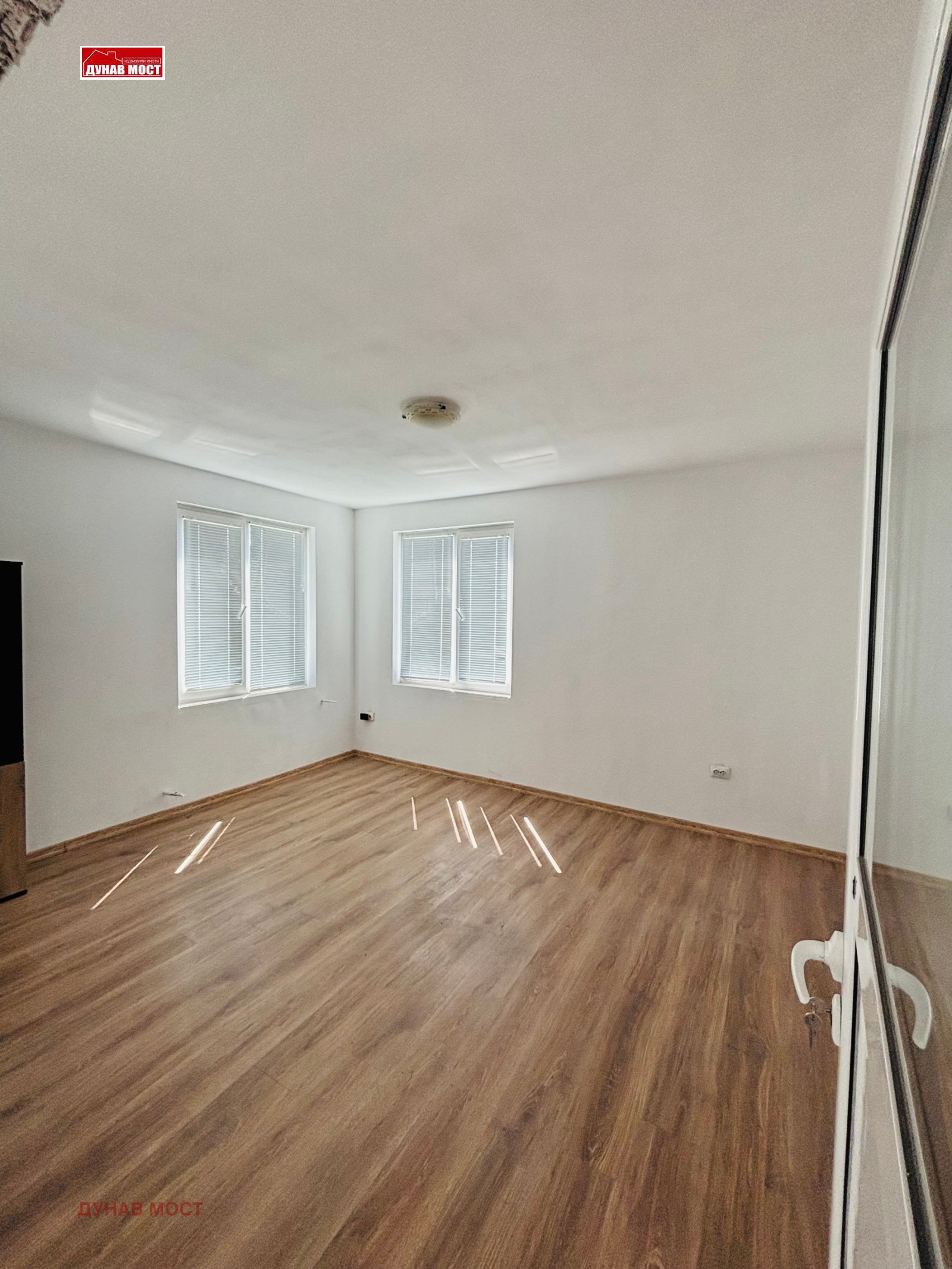 Продава КЪЩА, гр. Русе, Център, снимка 7 - Къщи - 54288296