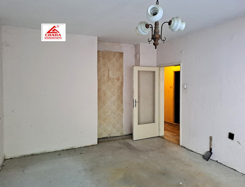 Eladó  Stúdió Ruse , Centar , 50 négyzetméter | 93393463