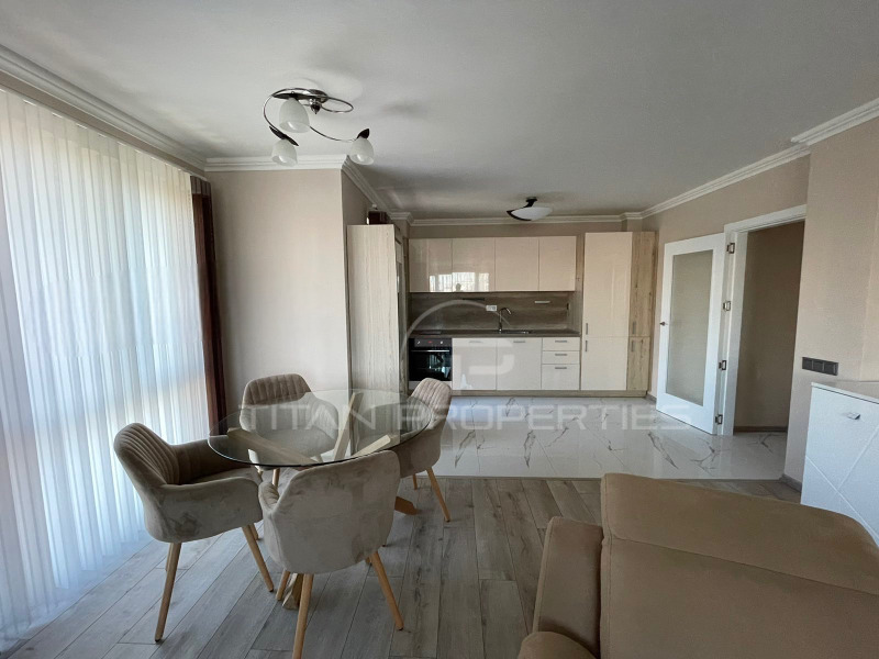 Na prodej  2 ložnice Plovdiv , Christo Smirnenski , 136 m2 | 92171424