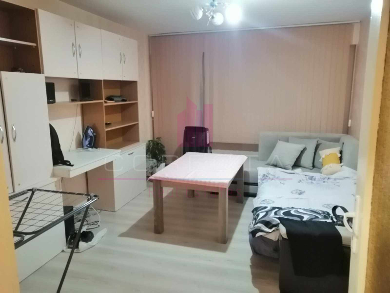 Продава 3-СТАЕН, гр. Русе, Здравец Изток, снимка 1 - Aпартаменти - 48097682