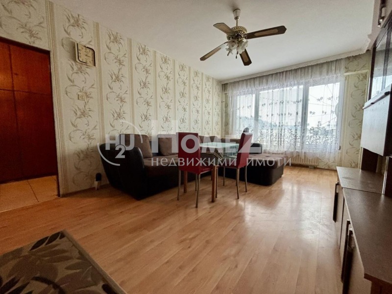 Продава  3-стаен град Перник , Изток , 71 кв.м | 88257155 - изображение [3]