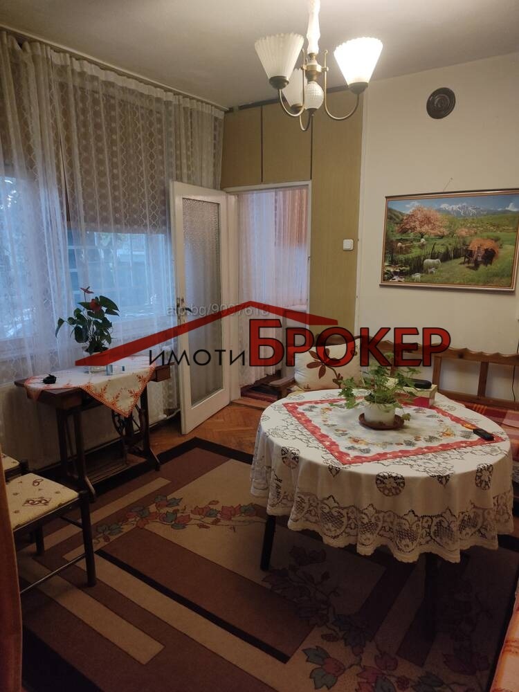 Til salgs  2 soverom Sliven , Dame Gruev , 107 kvm | 47245947