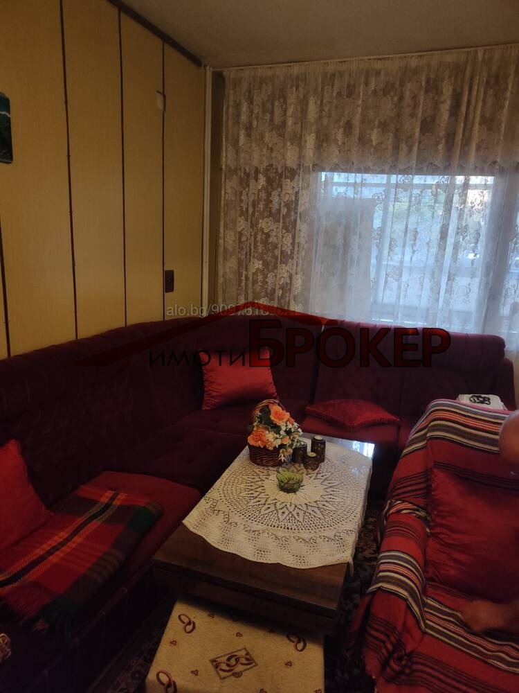Til salgs  2 soverom Sliven , Dame Gruev , 107 kvm | 47245947 - bilde [3]