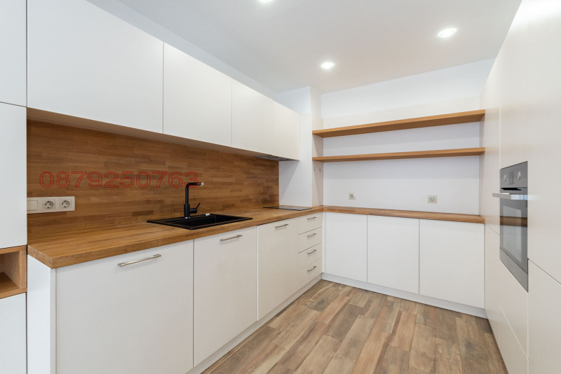 Продава 3-СТАЕН, гр. София, Изток, снимка 8 - Апартаменти - 53428580