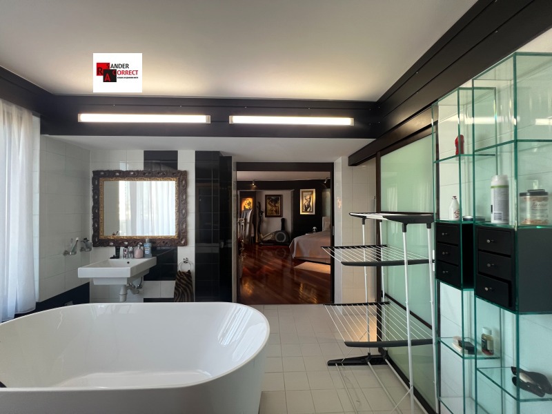 Продава  4-стаен град София , Лозенец , 275 кв.м | 10405412 - изображение [16]