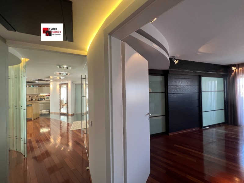 Продава  4-стаен град София , Лозенец , 275 кв.м | 10405412 - изображение [13]