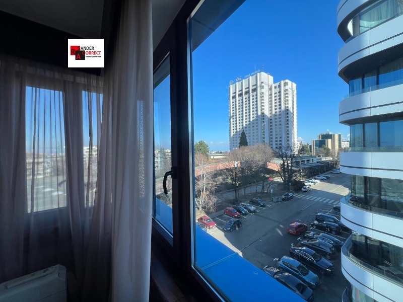 Продава  4-стаен град София , Лозенец , 275 кв.м | 10405412