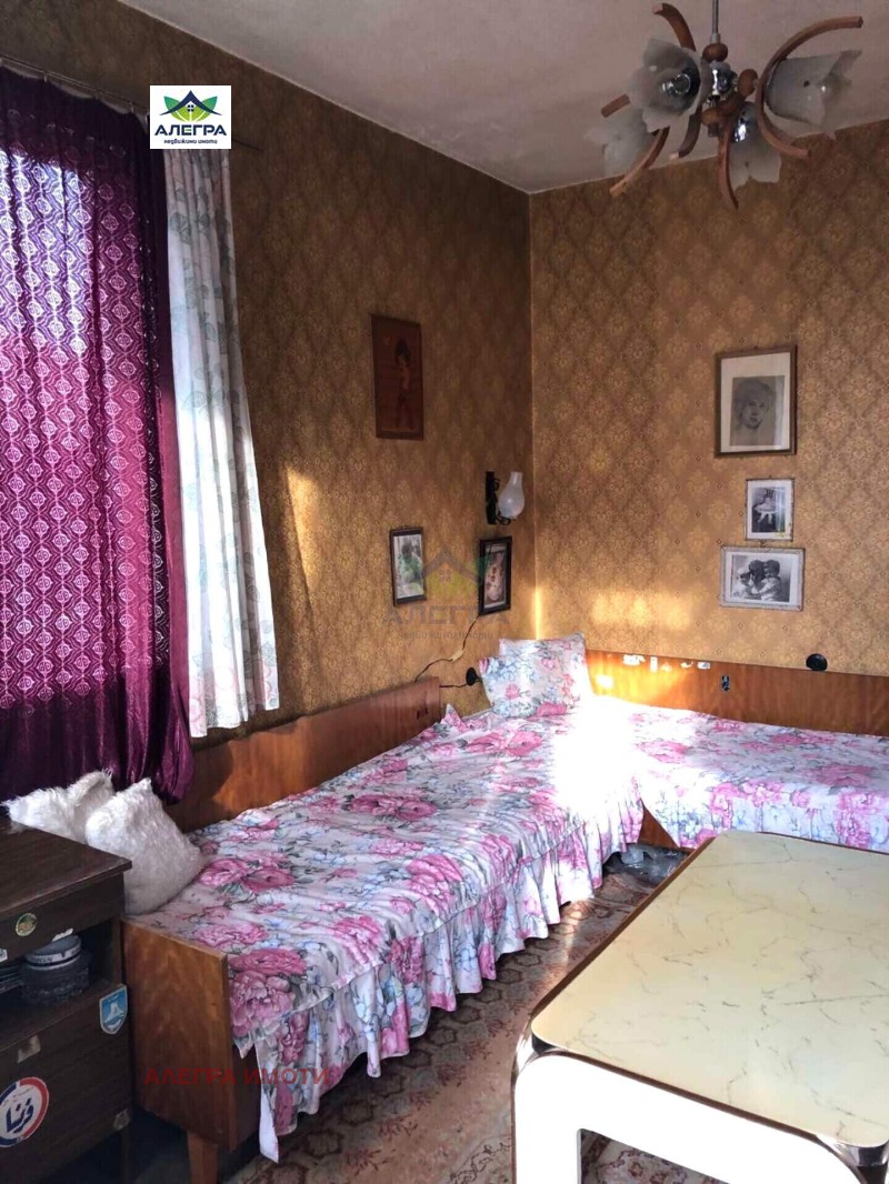 Zu verkaufen  3 Schlafzimmer Pazardschik , Zentar , 117 qm | 16607798 - Bild [5]