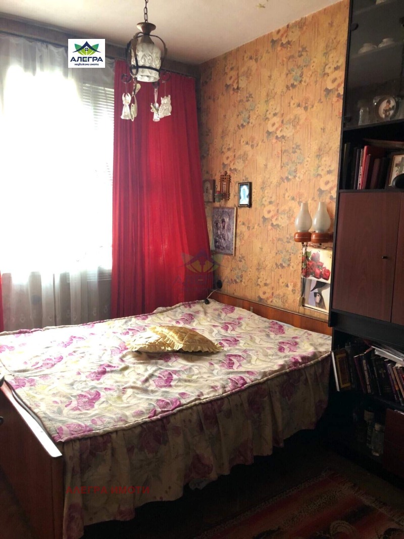 Zu verkaufen  3 Schlafzimmer Pazardschik , Zentar , 117 qm | 16607798 - Bild [4]