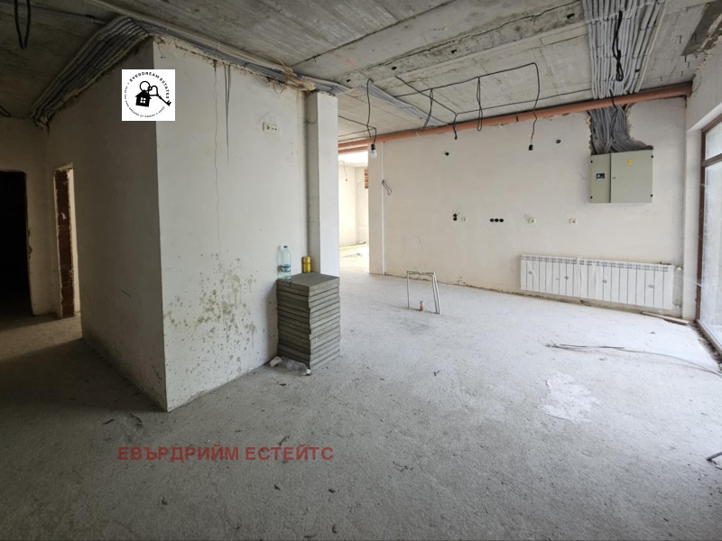 Προς πώληση  3+ υπνοδωμάτιο Σοφηια , Λοζεν , 252 τ.μ | 66041101 - εικόνα [9]