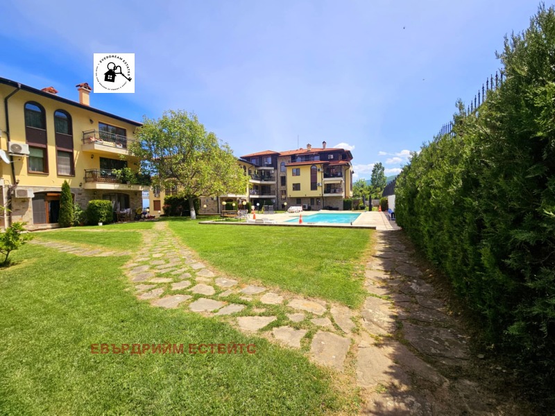Προς πώληση  3+ υπνοδωμάτιο Σοφηια , Λοζεν , 252 τ.μ | 66041101