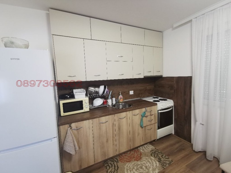 Προς πώληση  Όροφος σπιτιού περιοχή Μπλαγκόεβγκραντ , Λεβυνοβο , 80 τ.μ | 83512248 - εικόνα [4]