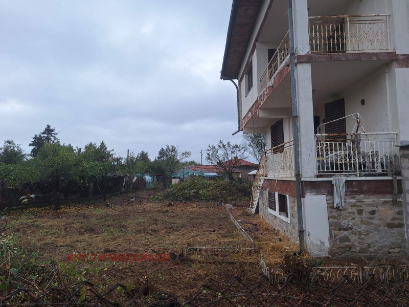 Продава  Къща област Перник , с. Беланица , 168 кв.м | 30496405 - изображение [4]