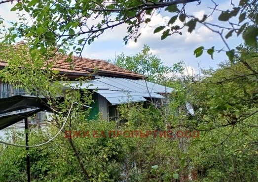 Продава КЪЩА, с. Владо Тричков, област София област, снимка 2 - Къщи - 52290651