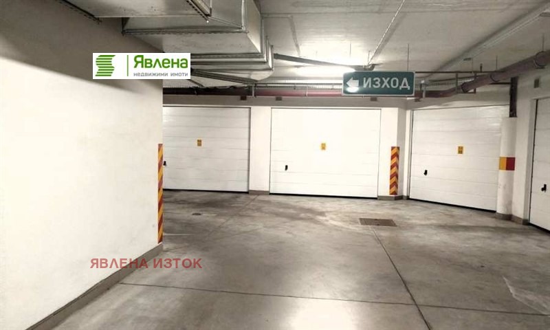 Продава ГАРАЖ, ПАРКОМЯСТО, гр. София, Изток, снимка 3 - Гаражи и паркоместа - 54263931