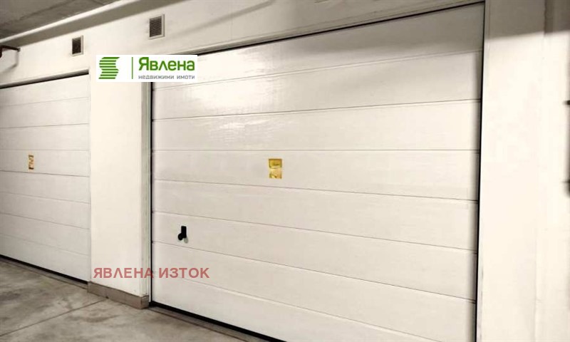 Продава ГАРАЖ, ПАРКОМЯСТО, гр. София, Изток, снимка 2 - Гаражи и паркоместа - 54263931