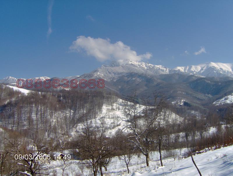 Продава ПАРЦЕЛ, гр. Априлци, област Ловеч