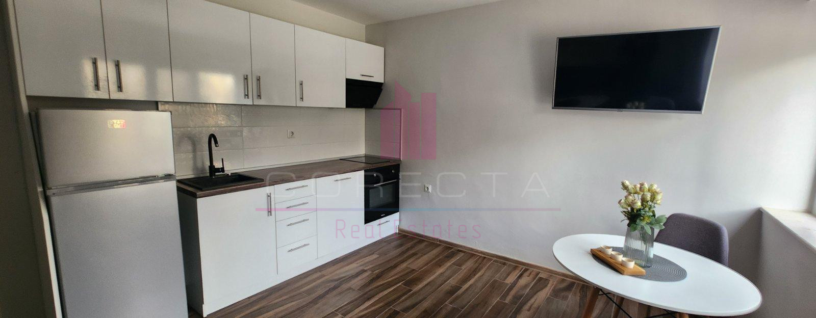 Продава 2-СТАЕН, гр. Русе, Център, снимка 4 - Апартаменти - 56190748