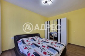 1 chambre Hladilnika, Sofia 9