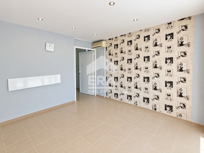 Продава ОФИС, гр. Варна, Погреби, снимка 5 - Офиси - 56096704