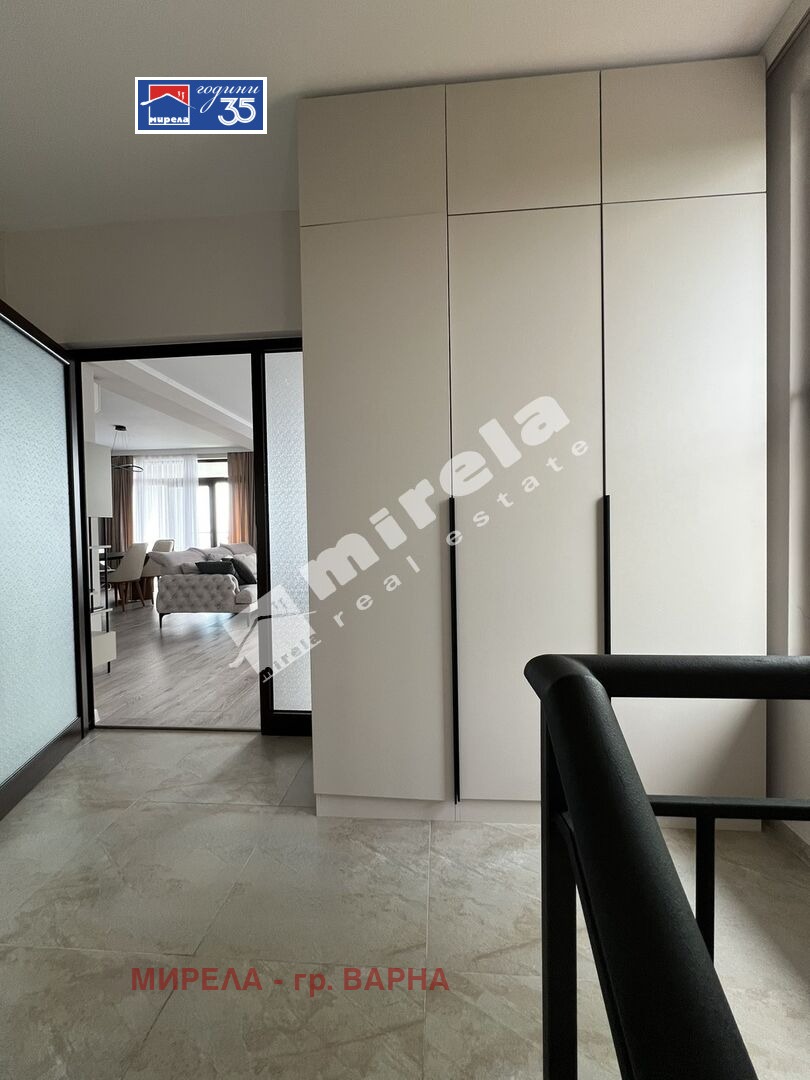 Продава КЪЩА, гр. Балчик, област Добрич, снимка 12 - Къщи - 54454534
