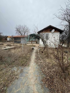 Casa Begunovți, regiunea Pernik 2