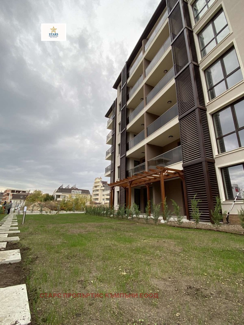 Продава 3-СТАЕН, град Варна, к.к. Св.Св. Константин и Елена • 280000 € / 547632.40 лв. • 42969720 1