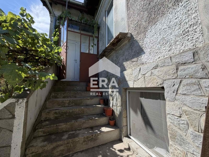 Продава КЪЩА, с. Любеново, област Стара Загора, снимка 5 - Къщи - 56205172